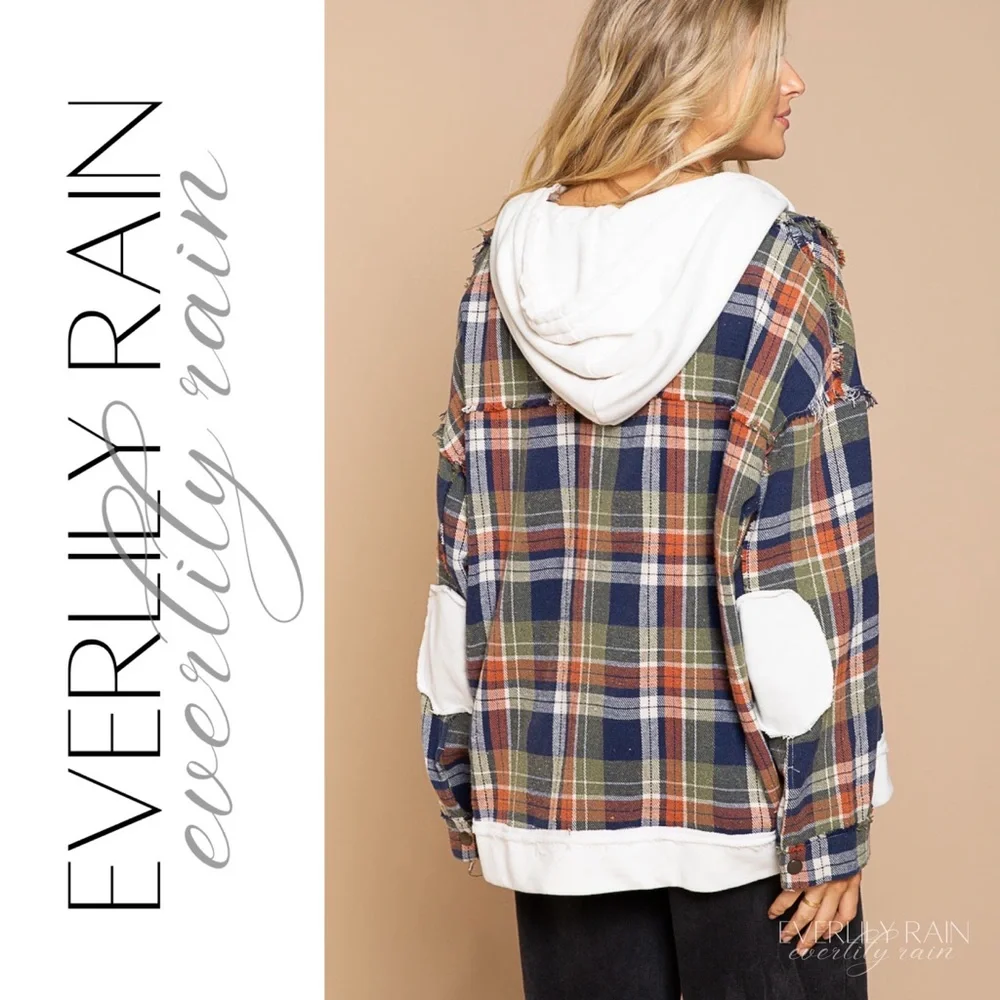 POL Plaid Hooded Shirt Jacket - Picture 7 of 14